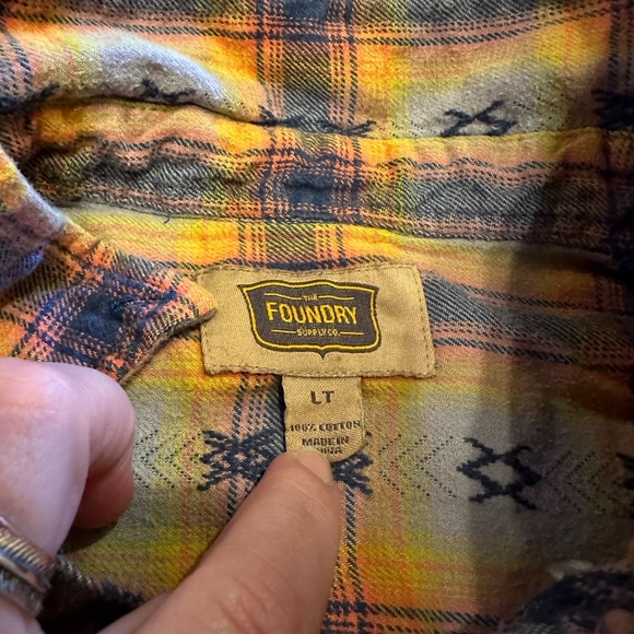 Foundry Large Tall Button Down - Picture 6 of 7